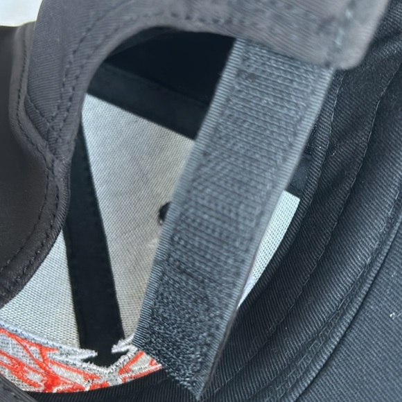 Team Arctic Arcticcat Baseball Style Adjustable Reflective Black Cap - Picture 9 of 9